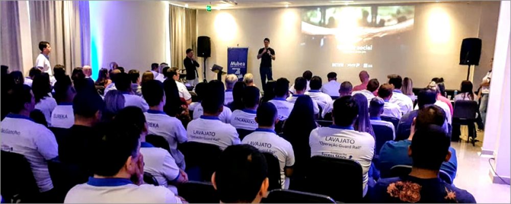 Palestras na Mubea e Feapaes